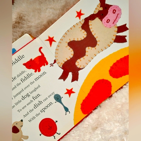 Two Children's Nursery Rhymes and Sing-along Songs Board Books by Roger Priddy - Picture 13 of 15